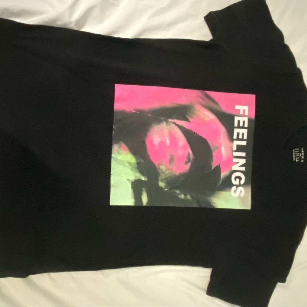 Forever 21 Men’s “Feelings” Graphic T-Shirt – Size M – Black